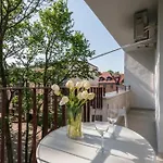 Miodowa, Sun&snow * Βαρσοβία